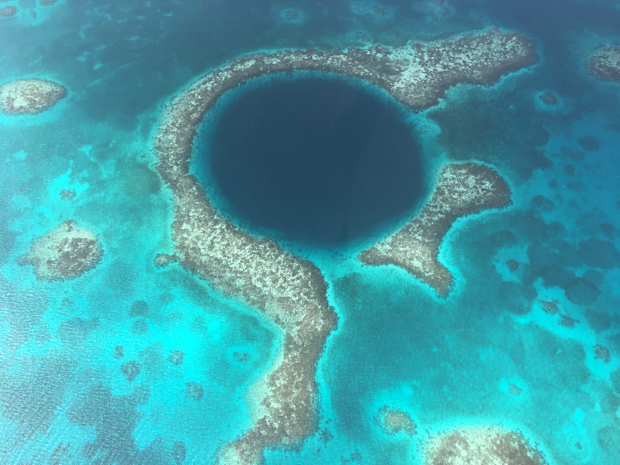 Ambergris Caye: Diving Belize's Great Blue Hole - ALICE'S ADVENTURES ...