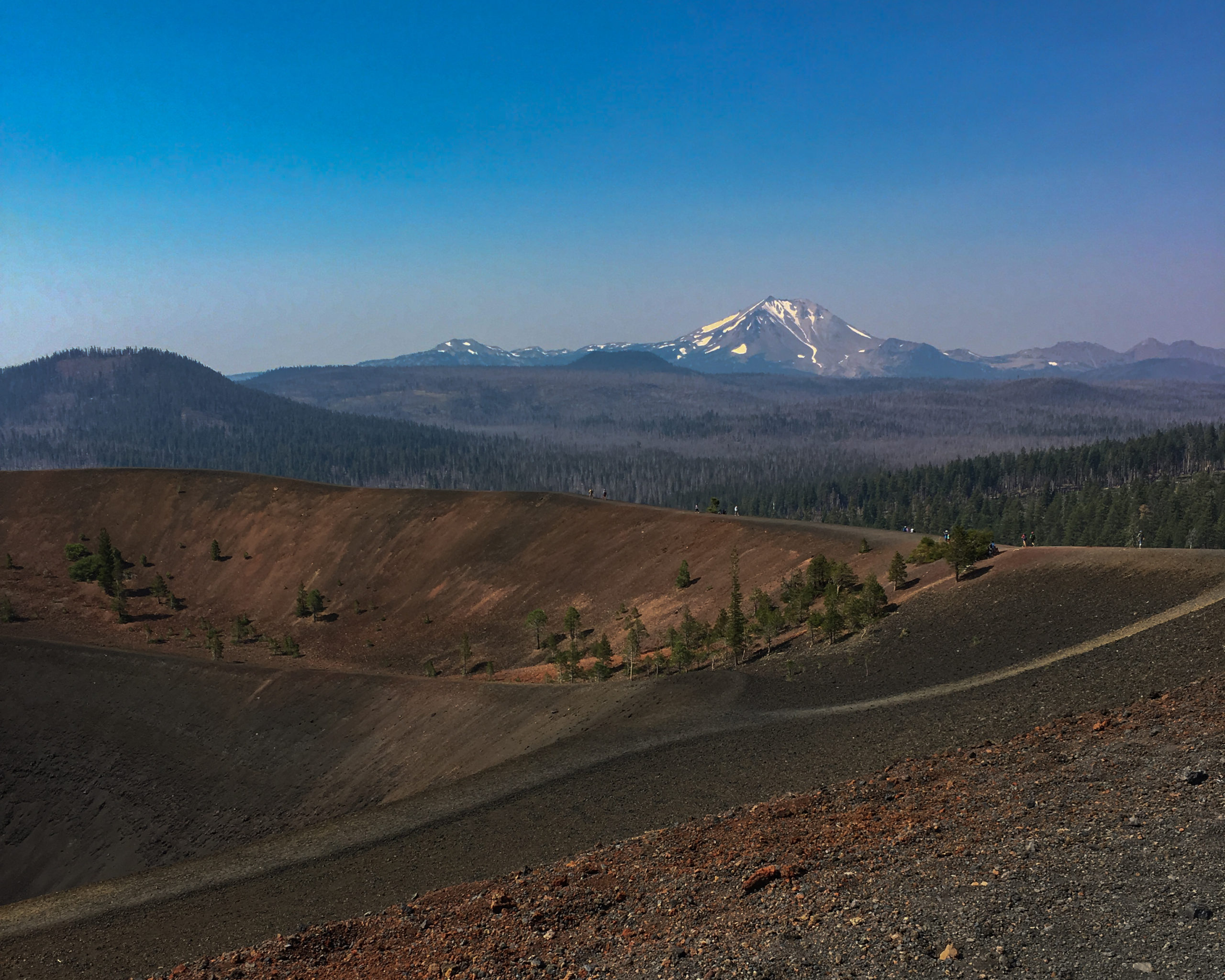 Travel Guide to Lassen Volcanic National Park's Top Things To Do