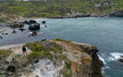 Drone shot for a post showing a guide to hiking the Catalina Trail, featuring Little Harbor on Catalina Island