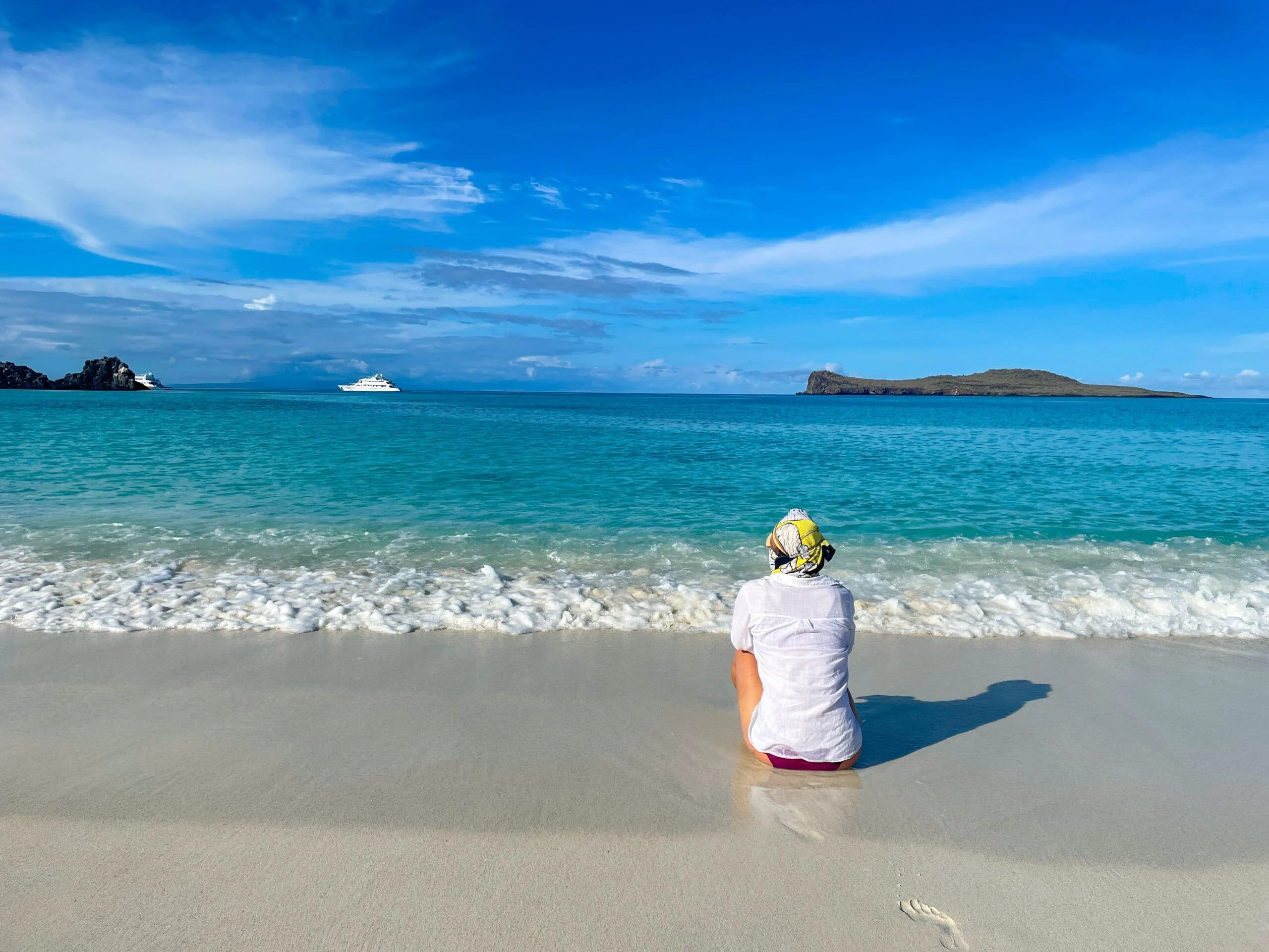 A turquoise beach in the Galápagos Islands